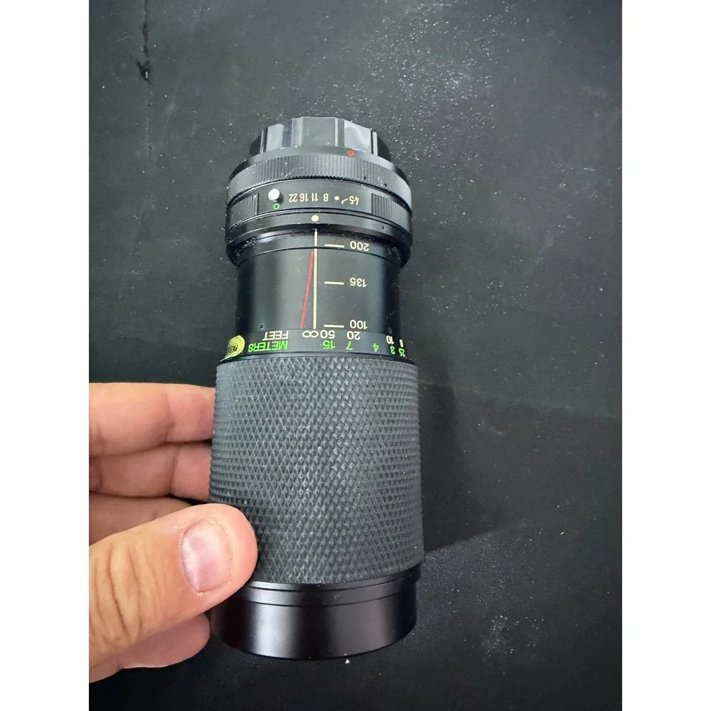 Vivitar 80-200mm f4.5 Zoom Lens Canon FD Mount Black Good Macro Focusing SMS MC